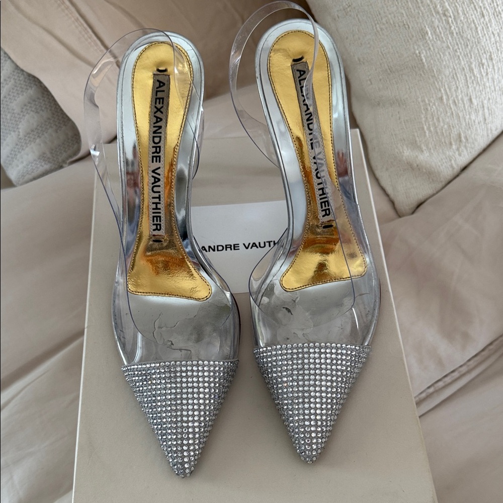 Alexander Vautheir crystals worn a few times has some wear and tear